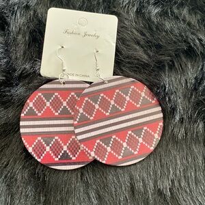 Medium size earrings